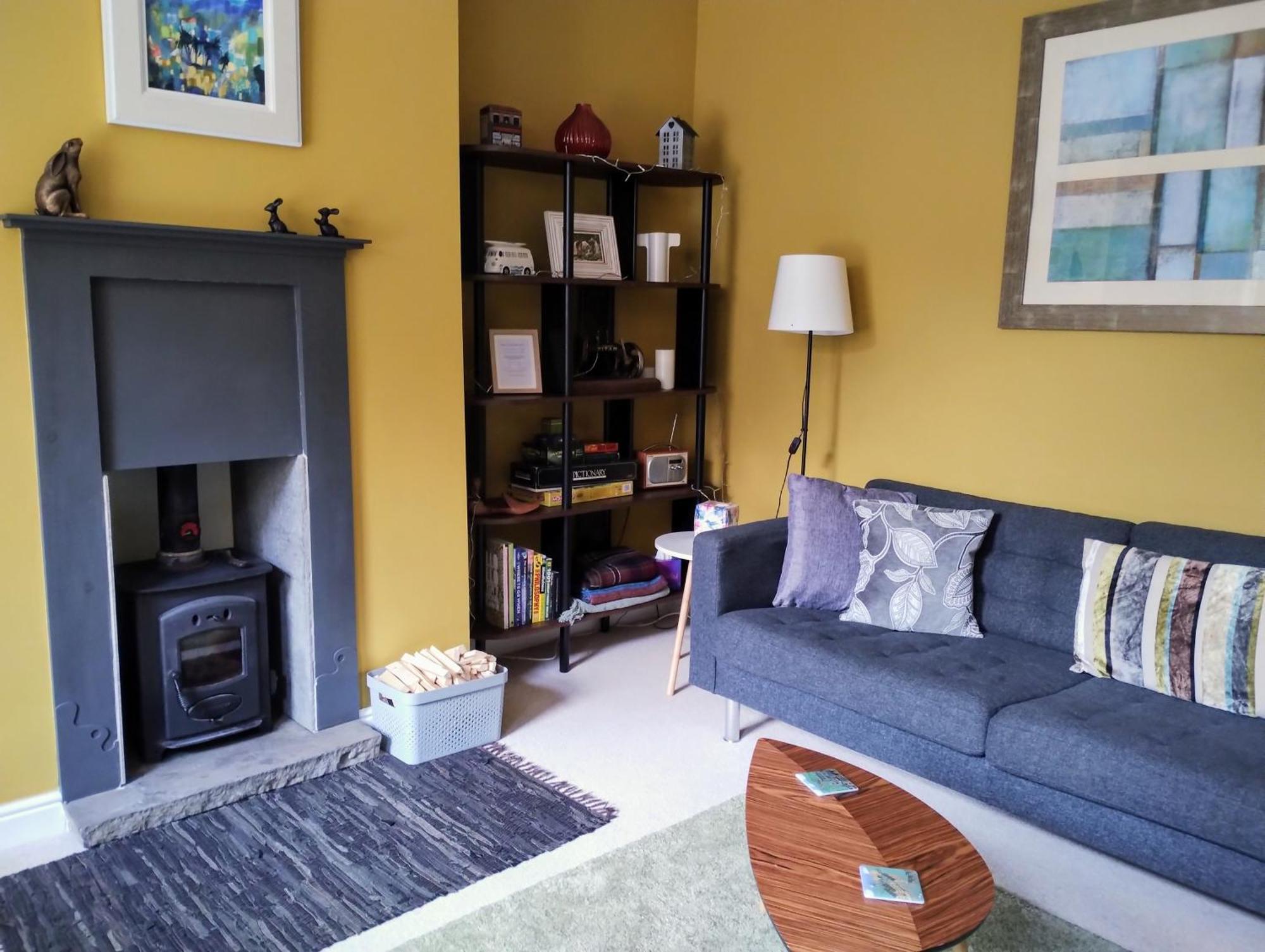 The Cobbles - Central, Parking, Netflix & Woodburner Holiday home Hebden Bridge